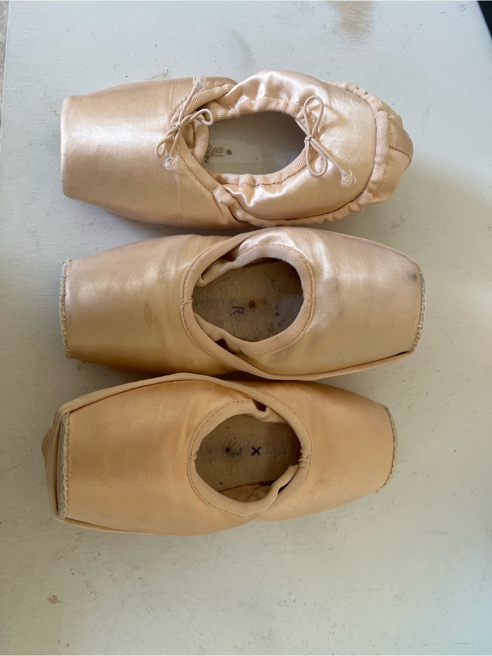 Used Pointe Shoes (Read description)